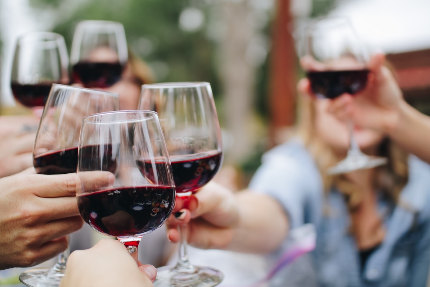 How Wine Fits into a Healthy Lifestyle